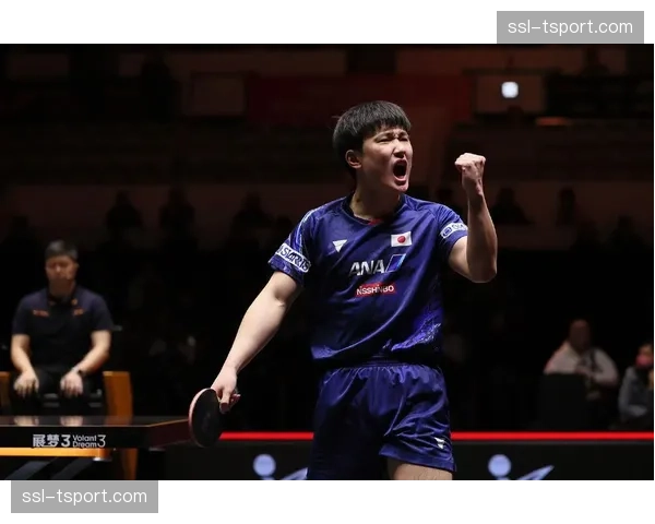 张本智和抵达仁川，备战WTT冠军赛韩国站